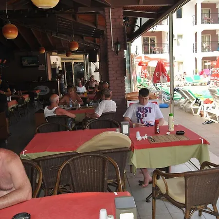Club Ekinci Palace Hotel 3*