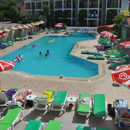 Hotel Club Ekinci Palace