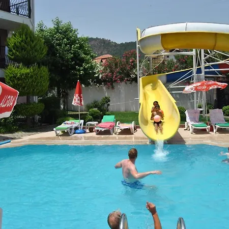 Hotel Club Ekinci Palace